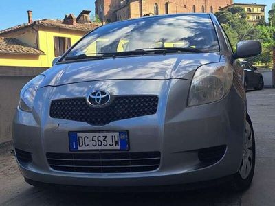 usata Toyota Yaris YarisII 2005 5p 1.0 Sol