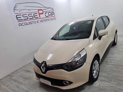 Usata Renault Clio IV 75 CV (55 kW) 2015 Bianco Berlina