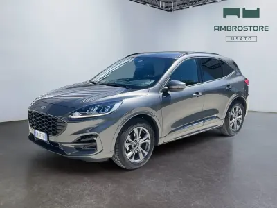Usata Ford Kuga ST-Line 150 CV (110 kW) 2023 Magnetic grey SUV