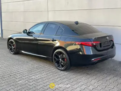 Usata Alfa Romeo Giulia Sprint 201 CV (147 kW) 2021 Nero Berlina