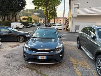 Usata Kia Stonic Style 97 CV (71 kW) 2020 Blu SUV