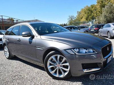 Usata Jaguar XF Sportbrake Prestige 180 CV (132 kW) 2018 Grigio Station wagon