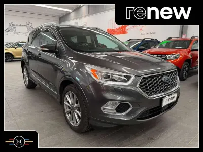 Usata Ford Kuga Vignale 150 CV (110 kW) 2016 Grigio scuro metallizzato SUV