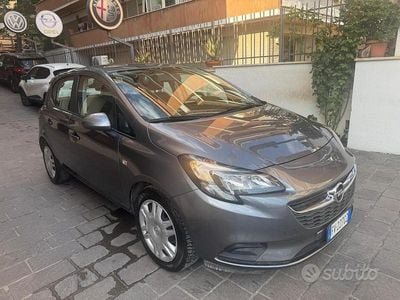 Usata Opel Corsa 90 CV (66 kW) 2019 Gray Utilitaria