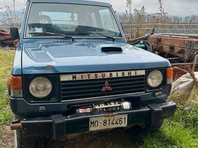Usata Mitsubishi Pajero Top 100 CV (73 kW) 1989 Blu/azzurro SUV