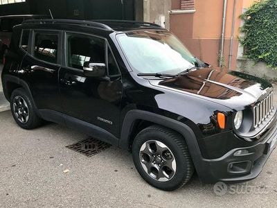 Usata Jeep Renegade Longitude 120 CV (88 kW) 2018 Nero SUV