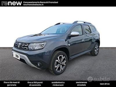 Usata Dacia Duster Journey 100 CV (73 kW) 2022 Grigio scuro SUV