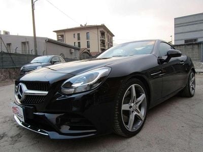 Usata Mercedes SLC180 AMG line Plus 156 CV (114 kW) 2017 Nero metallizzato Cabrio