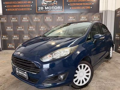 Usata Ford Fiesta Business Edition 75 CV (55 kW) 2013 Blu Utilitaria