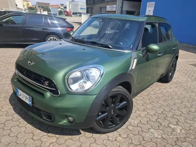 Usata Mini Cooper S Countryman 190 CV (139 kW) 2015 Verde SUV