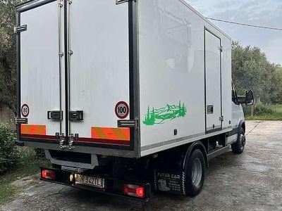 Occasion Iveco Daily 136 ch (100 kW) 2009