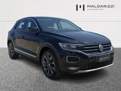 Usata VW T-Roc Advance 150 CV (110 kW) 2019 Nero SUV