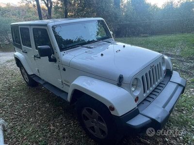 usata Jeep Wrangler Sahara passo lungo