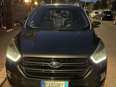 Usata 2017 Ford Kuga ST-Line SUV | 13.500 € (Buon prezzo)