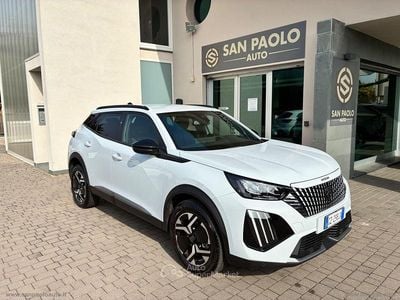 Usata Peugeot 2008 Allure 101 CV (74 kW) 2025 Bianco SUV