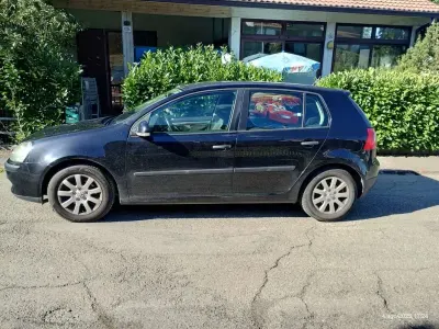 Usata VW Golf V Comfortline 102 CV (75 kW) 2007 Berlina