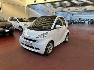 Bianco Usata 2012 Smart ForTwo Coupé Utilitaria | 5900 € (Buon prezzo)