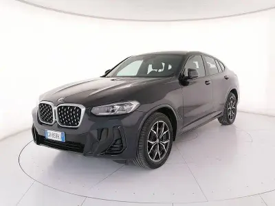 Usata BMW X4 M Sport 190 CV (139 kW) 2023 Nero SUV