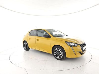 Usata Peugeot 208 Allure 101 CV (74 kW) 2024 Giallo Utilitaria