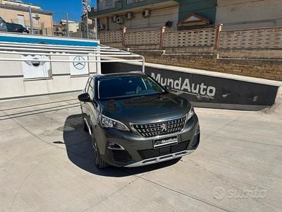 Usata Peugeot 3008 Allure 119 CV (87 kW) 2017 Grigio SUV