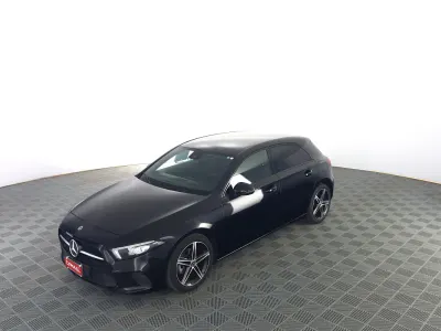 Usata Mercedes A180 116 CV (85 kW) 2021 Nero notte
