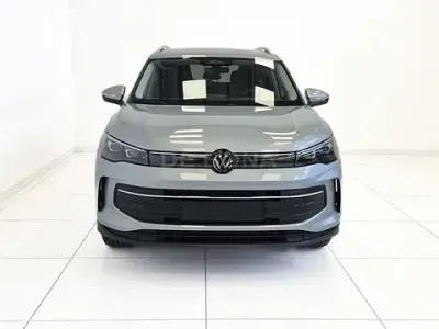 Ny VW Tiguan Edition 150 HK (110 kW) 2026 Grå SUV