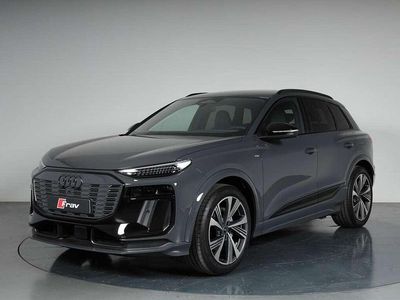 Nuova Audi Q6 e-tron S-Line 284 kW (387 CV) 2025 Grigio magnete SUV