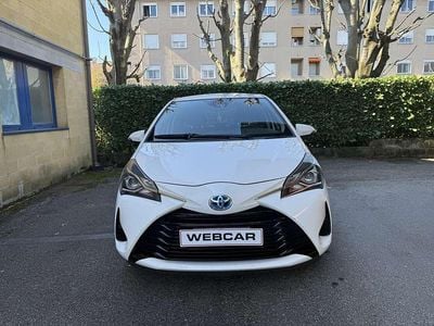 Usata Toyota Yaris Hybrid Business Edition 73 CV (53 kW) 2019 Bianco Berlina