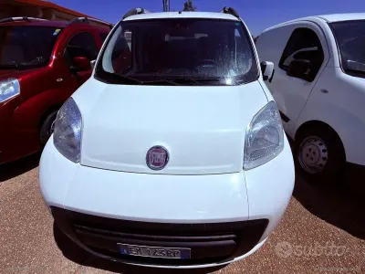 Usata Fiat Qubo Trekking 75 CV (55 kW) 2012 Bianco Monovolume