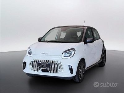 Begagnad Smart ForFour Electric Drive Passion 40 kW (55 HK) 2021 Vit Sedan