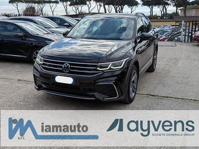 Usata VW Tiguan R-line 200 CV (147 kW) 2023 Nero SUV