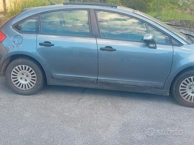 Usata Citroën C4 88 CV (64 kW) 2005 Grigio Berlina