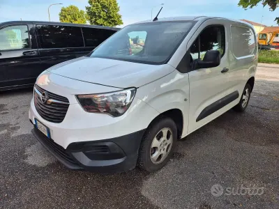Usata Opel Combo S 76 CV (55 kW) 2020 Bianco Monovolume