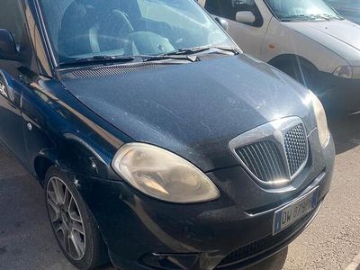 usata Lancia Ypsilon 1300 multijet