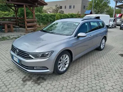 Usata VW Passat Business 150 CV (110 kW) 2019 Argento Station wagon