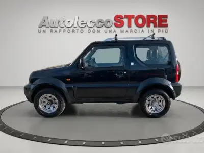 Usata Suzuki Jimny 85 CV (62 kW) 2007 Nero SUV