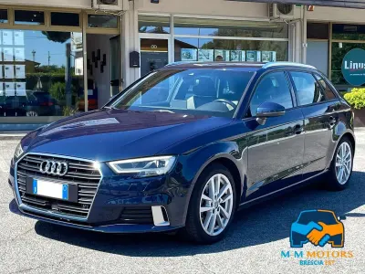 Usata Audi A3 Sport 150 CV (110 kW) 2016 Blu/azzurro Berlina