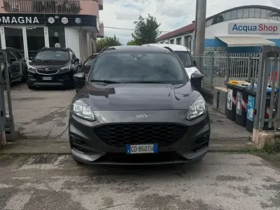 Usata Ford Kuga ST-Line X 150 CV (110 kW) 2020 Grigio SUV