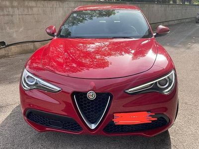 Usata Alfa Romeo Stelvio 160 CV (117 kW) 2019 Rosso SUV