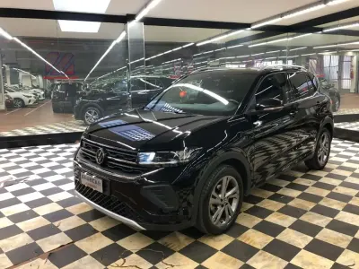 Usado VW T-Cross R-line 116 CV (85 kW) 2024 Negro SUV