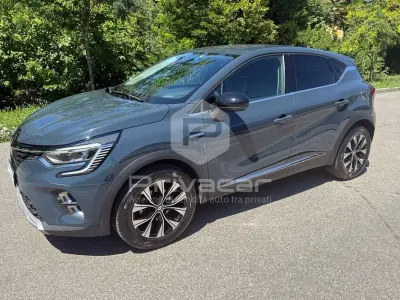 Usata Renault Captur Techno 101 CV (74 kW) 2024 Blu SUV