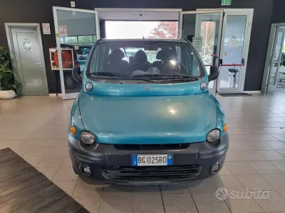 Begagnad Fiat Multipla