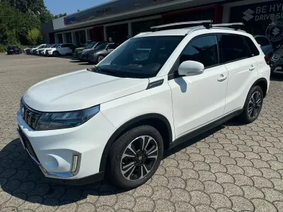 Usata Suzuki Vitara 129 CV (94 kW) 2023 Bianco SUV