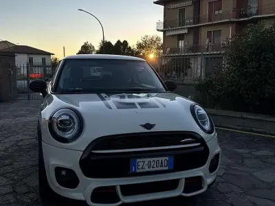 Usata Mini John Cooper Works 102 CV (75 kW) 2015 Utilitaria