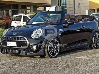 Usata Mini Cooper S Cabriolet Hype 210 CV (154 kW) 2016 Nero Cabrio