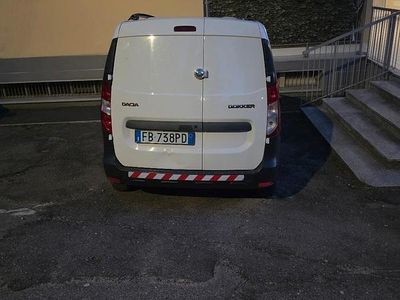 Usata Dacia Dokker 90 CV (66 kW) 2015 Bianco Monovolume