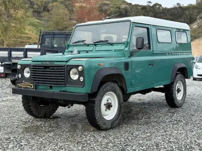 Usata Land Rover Defender 86 CV (63 kW) 1987 Verde SUV