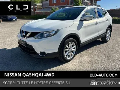 Usata Nissan Qashqai Visia 131 CV (96 kW) 2014 Bianco SUV