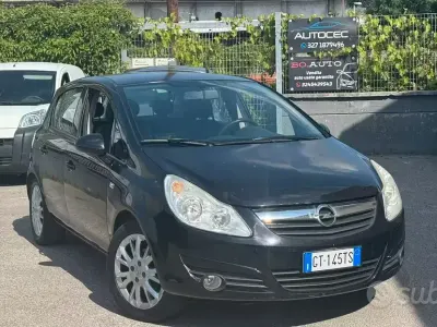 Usata Opel Corsa Club 75 CV (55 kW) 2010 Nero Utilitaria