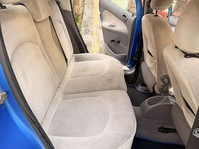 Usata Peugeot 206 90 CV (66 kW) 2005 Blu Berlina